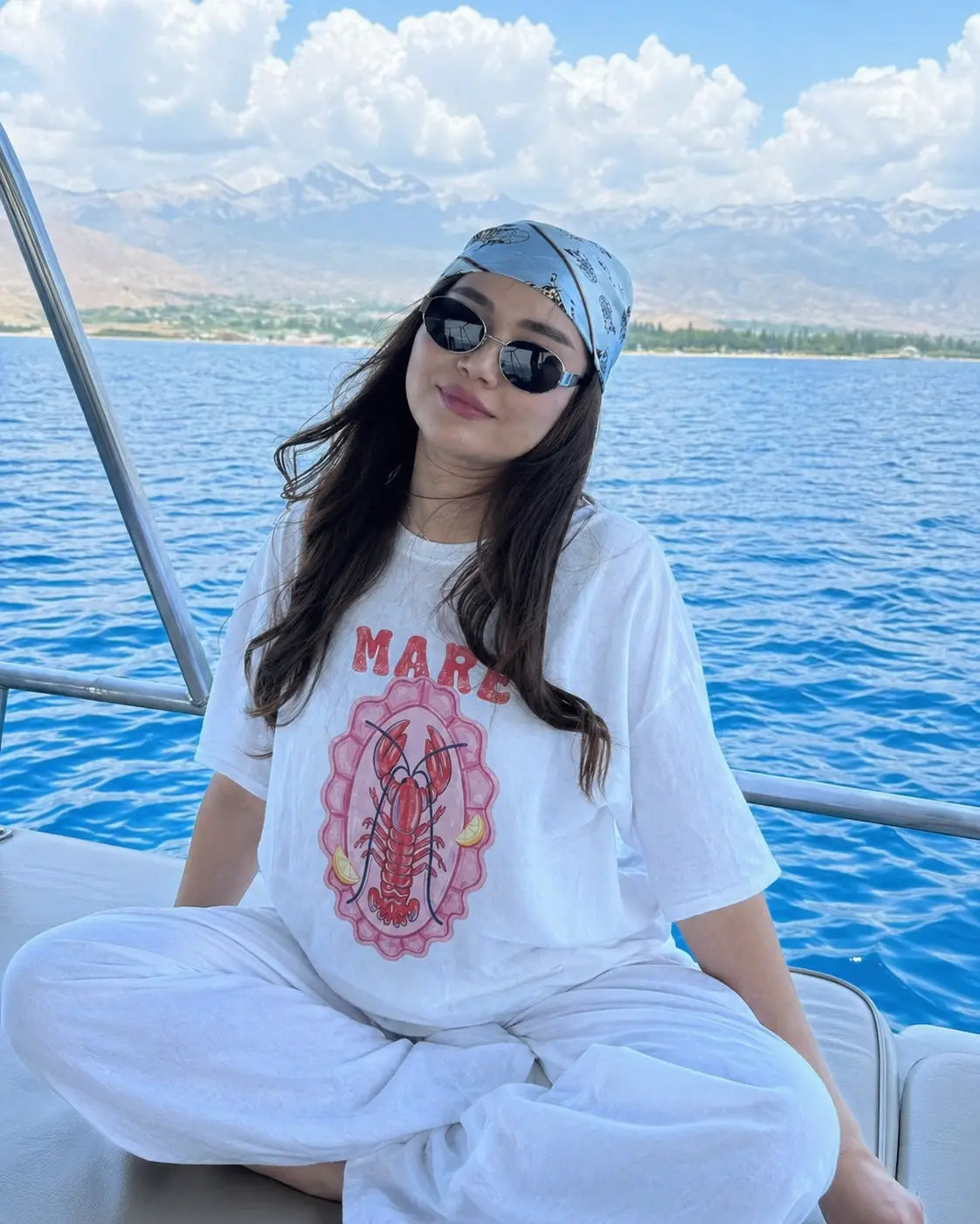 Coastal style Mare lobster graphic tee for women in white — relaxed oversized fit perfect for beach and boat days